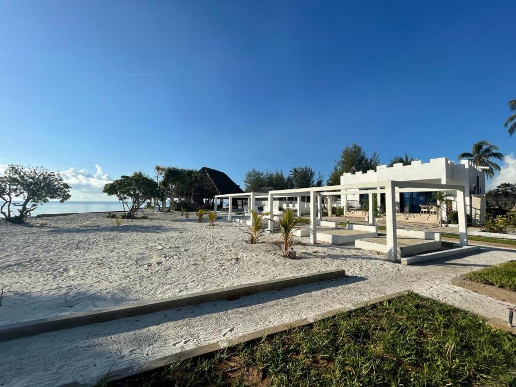 Jambo Beach Hotel Paje Exterior photo